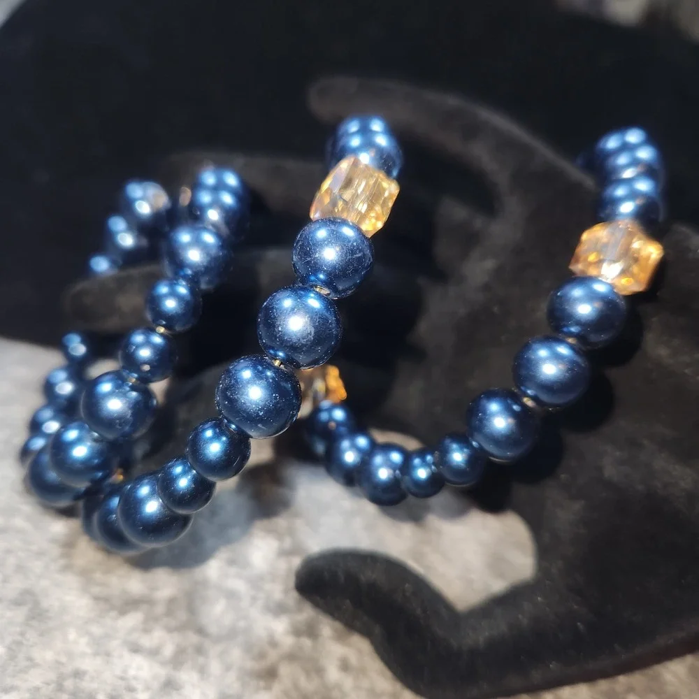 Blue glass Pearl and Amber Crystal Memory Wire Wrap Coil Bracelet